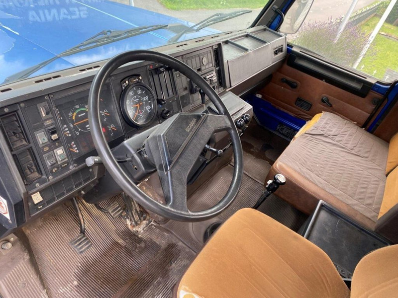 Châssis cabine Scania T82 T 82 4x2 CHASSIS FULL STEEL SUSPENSION: photos 14 Châssis cabine Scania T82 T 82 4x2 CHASSIS FULL STEEL SUSPENSION: photos 14