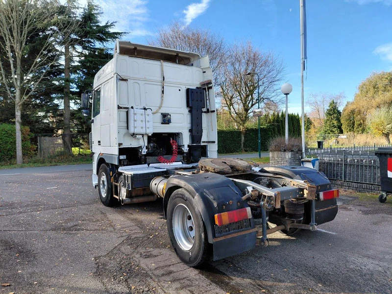 DAF XF 95.430 4x2 - Tracteur routier: photos 4 DAF XF 95.430 4x2 - Tracteur routier: photos 4