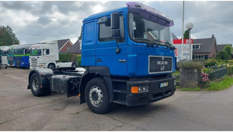 MAN 19.403 MANUAL GEARBOX - Tracteur routier: photos 2 MAN 19.403 MANUAL GEARBOX - Tracteur routier: photos 2
