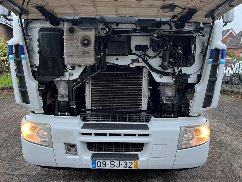 Renault Premium 460 AUTOMATIC RETARDER 2012 - Tracteur routier: photos 3 Renault Premium 460 AUTOMATIC RETARDER 2012 - Tracteur routier: photos 3