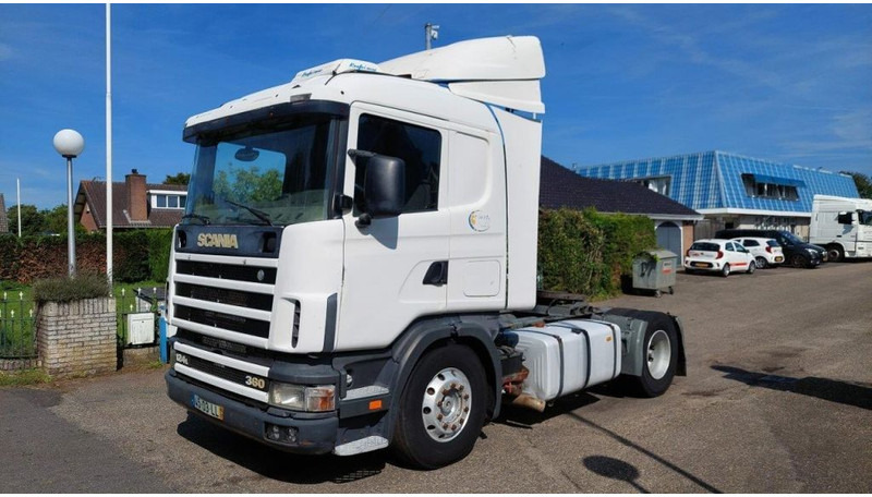 Scania R124-360 124 360 - Tracteur routier: photos 1 Scania R124-360 124 360 - Tracteur routier: photos 1