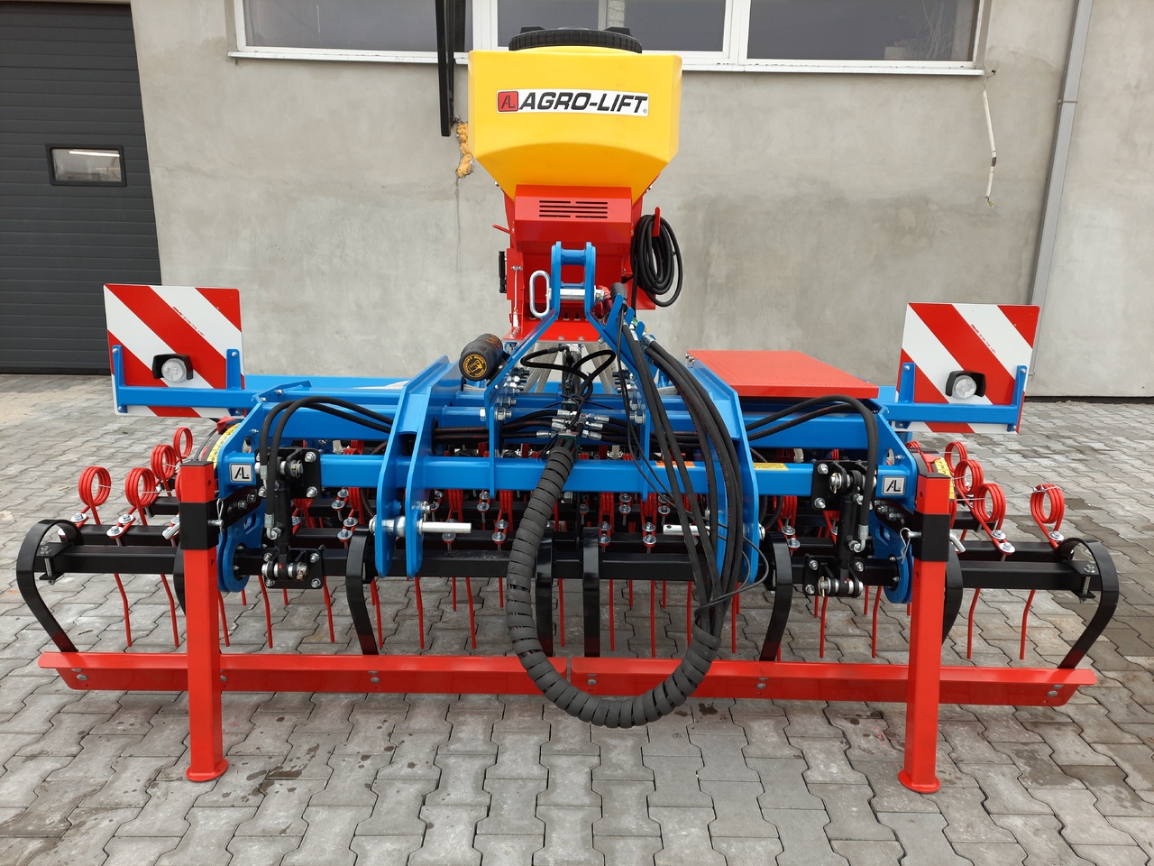 Agro-lift SEED MASTER 300 - Bineuse: photos 5 Agro-lift SEED MASTER 300 - Bineuse: photos 5
