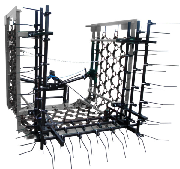 Metal-Technik Chwastownik / DESYERBADOR MECANICO - Herse étrille: photos 1 Metal-Technik Chwastownik / DESYERBADOR MECANICO - Herse étrille: photos 1