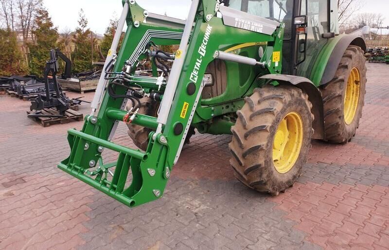 Metal-Technik Frontlader für John Deere 6620 / Ładowacz czołowy do John Deere - Chargeur frontal pour tracteur: photos 3 Metal-Technik Frontlader für John Deere 6620 / Ładowacz czołowy do John Deere - Chargeur frontal pour tracteur: photos 3