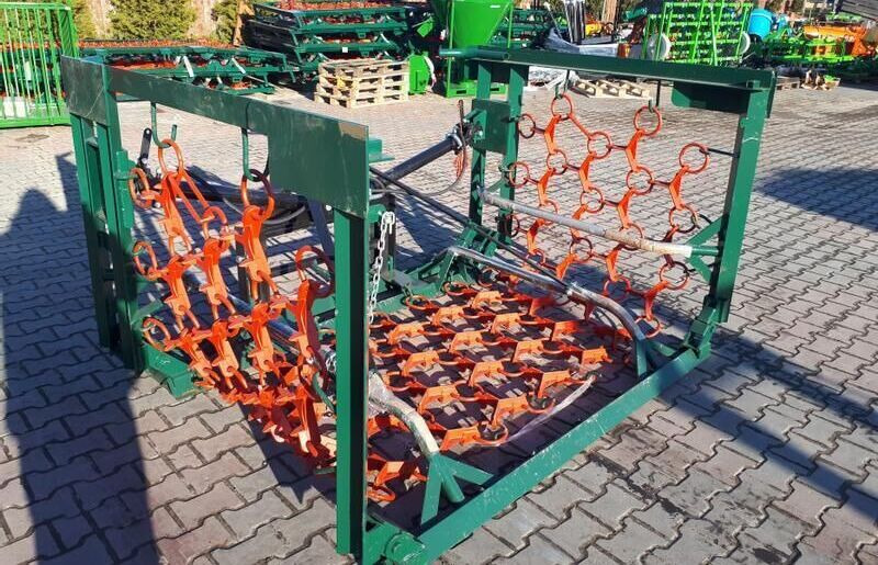 Metal-Technik WŁÓKA ŁĄKOWA 4M - Herse à chaîne: photos 1 Metal-Technik WŁÓKA ŁĄKOWA 4M - Herse à chaîne: photos 1