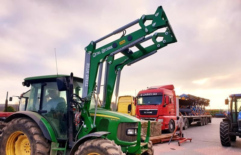 Metal-Technik für John Deere 6100, 6200 - Chargeur frontal pour tracteur: photos 1 Metal-Technik für John Deere 6100, 6200 - Chargeur frontal pour tracteur: photos 1