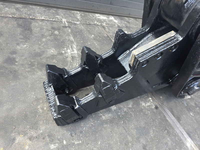 Verachtert vt 40 combischaar pulverizer caterpillar mp 20 jaw crusher - Cisaille de démolition: photos 3 Verachtert vt 40 combischaar pulverizer caterpillar mp 20 jaw crusher - Cisaille de démolition: photos 3