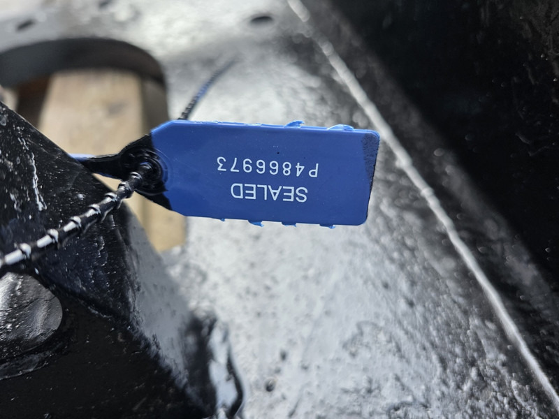 Attache rapide pour Engins de chantier fuchs fqc sennebogen adaptor plate FQC liebherr sennebogen fqc plate shear: photos 6 Attache rapide pour Engins de chantier fuchs fqc sennebogen adaptor plate FQC liebherr sennebogen fqc plate shear: photos 6