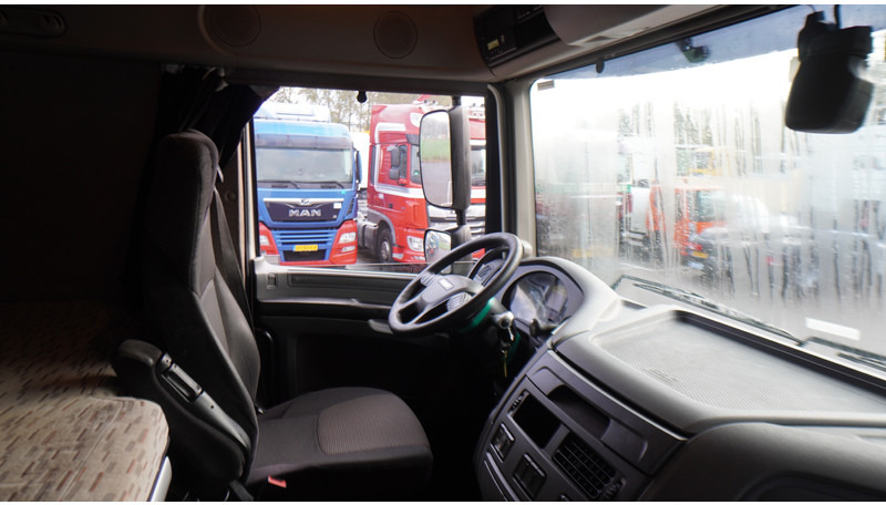 DAF XF510 FT SSC EURO 6 ENGINE PROBLEM - Tracteur routier: photos 5 DAF XF510 FT SSC EURO 6 ENGINE PROBLEM - Tracteur routier: photos 5