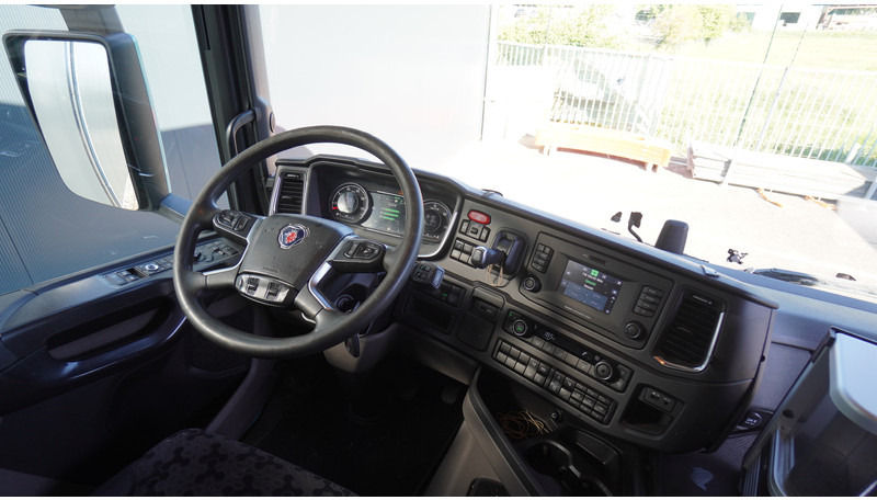 Scania R 450 TOPLINE EURO 6 RETARDER 869.000KM - Tracteur routier: photos 5 Scania R 450 TOPLINE EURO 6 RETARDER 869.000KM - Tracteur routier: photos 5