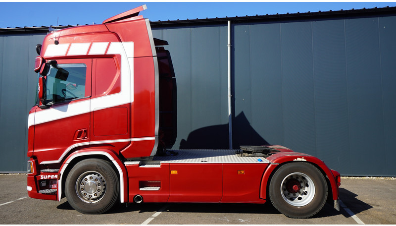 Scania R 450 TOPLINE EURO 6 RETARDER - Tracteur routier: photos 1 Scania R 450 TOPLINE EURO 6 RETARDER - Tracteur routier: photos 1