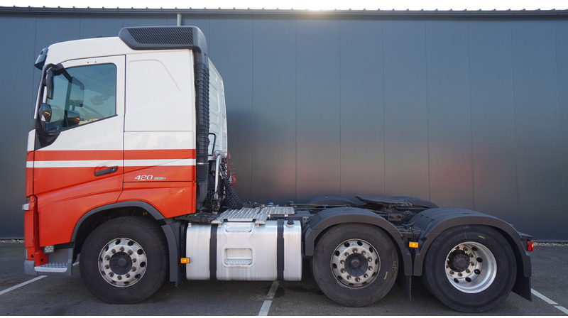 Volvo FH 420 ADR 6X2 EURO 6 - Tracteur routier: photos 1 Volvo FH 420 ADR 6X2 EURO 6 - Tracteur routier: photos 1