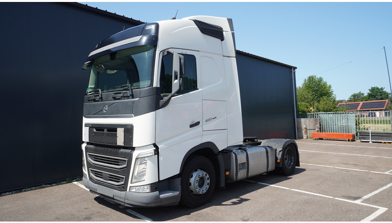 Volvo FH 460 EURO 6 GLOBETROTTER 699.000KM - Tracteur routier: photos 3 Volvo FH 460 EURO 6 GLOBETROTTER 699.000KM - Tracteur routier: photos 3