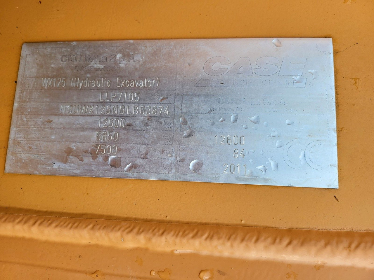 Pelle sur pneus Case WX125: photos 6 Pelle sur pneus Case WX125: photos 6