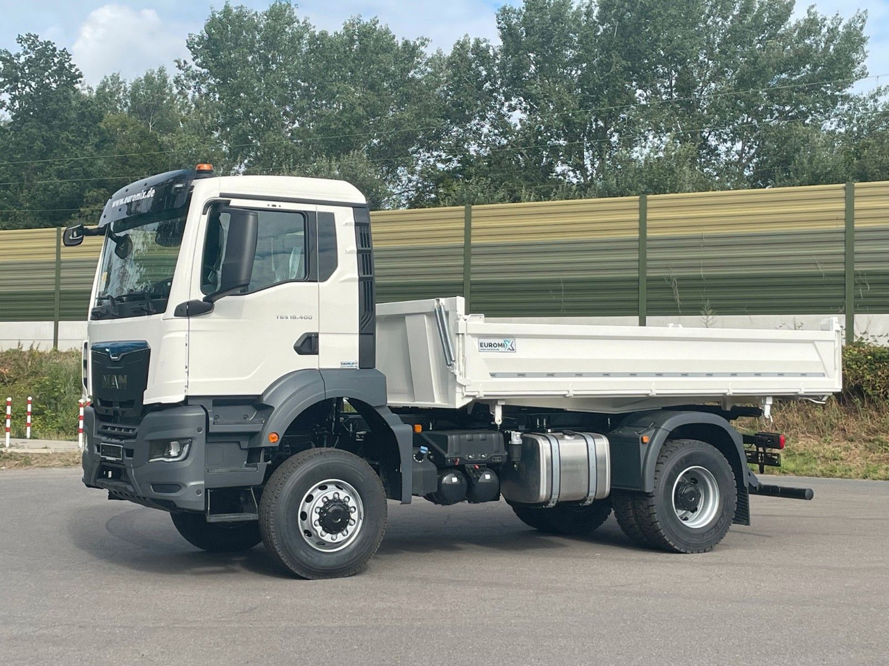 MAN TGS 18.400 TG3 4x4 Euro6e 3-Seiten-Kippe Euromix - Camion benne: photos 1 MAN TGS 18.400 TG3 4x4 Euro6e 3-Seiten-Kippe Euromix - Camion benne: photos 1
