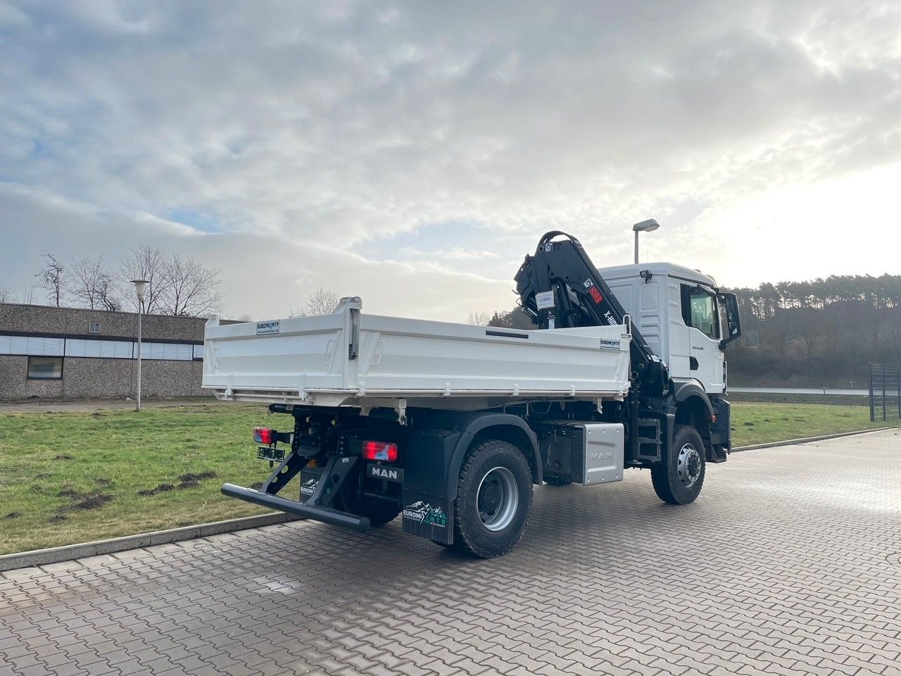 MAN TGS 18.400 TG3 4x4 Euro6e Hiab X-HiDuo 138DS-4 MAN TGS 18.400 TG3 4x4 Euro6e Hiab X-HiDuo 138DS-4 - Camion benne, Camion grue: photos 5 MAN TGS 18.400 TG3 4x4 Euro6e Hiab X-HiDuo 138DS-4 MAN TGS 18.400 TG3 4x4 Euro6e Hiab X-HiDuo 138DS-4 - Camion benne, Camion grue: photos 5