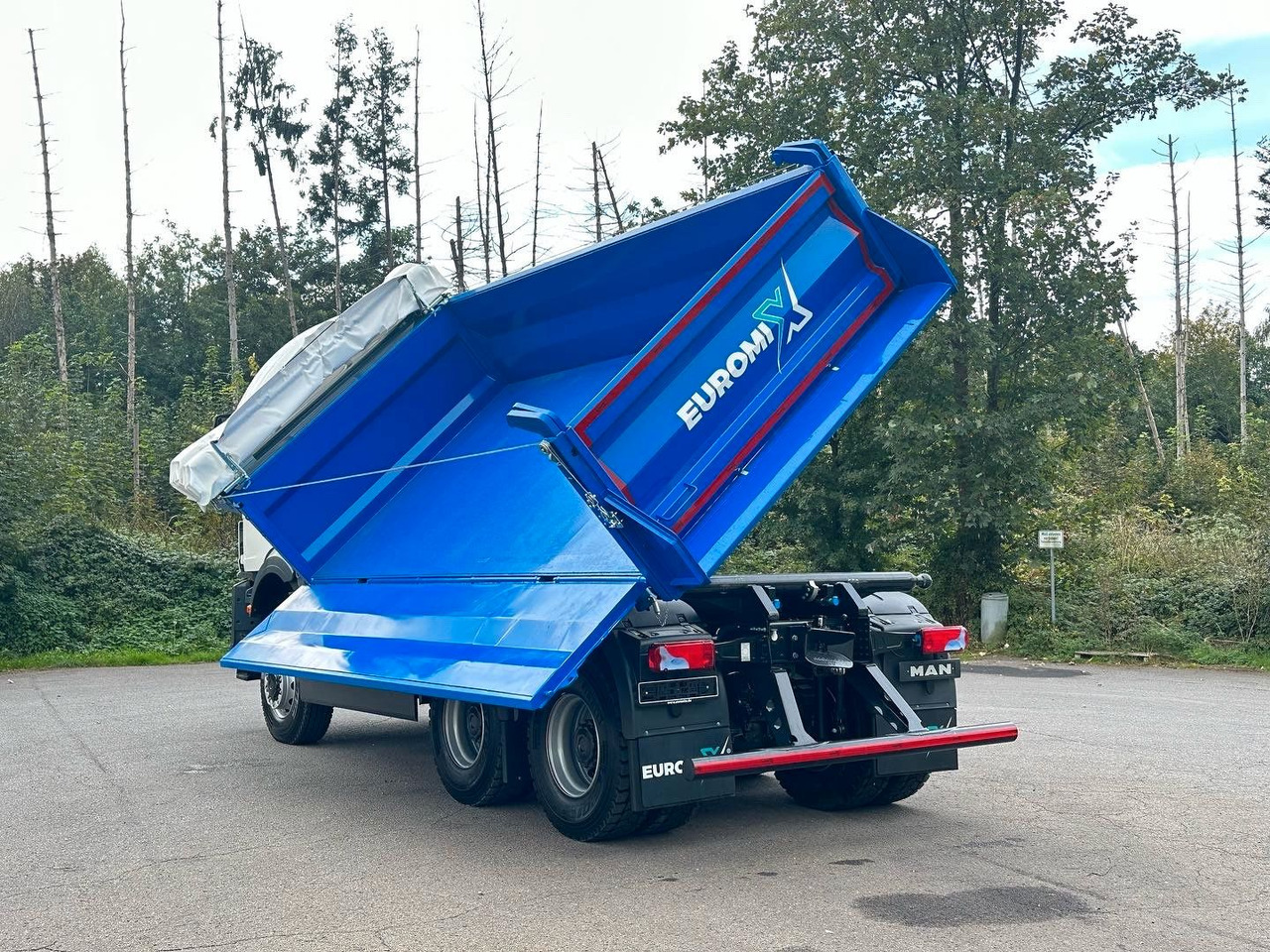 MAN TGS 33.440 6x6 /Euro6 3-Seiten-Kipper EuromixMTP - Camion benne: photos 5 MAN TGS 33.440 6x6 /Euro6 3-Seiten-Kipper EuromixMTP - Camion benne: photos 5