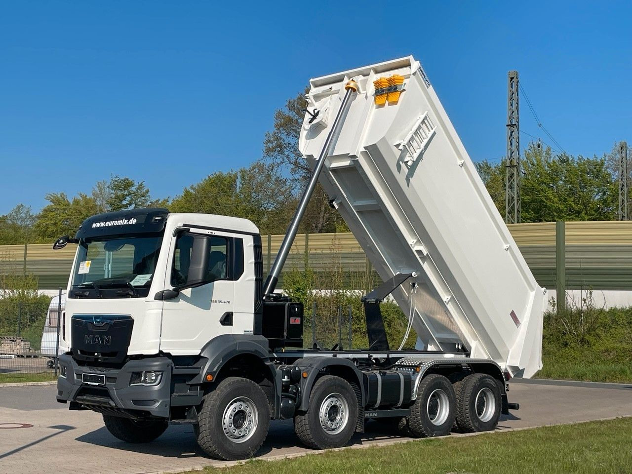 MAN TGS 35.470 BB 8X4 Mulden Kipper 10X Vorhanden - Camion benne: photos 5 MAN TGS 35.470 BB 8X4 Mulden Kipper 10X Vorhanden - Camion benne: photos 5