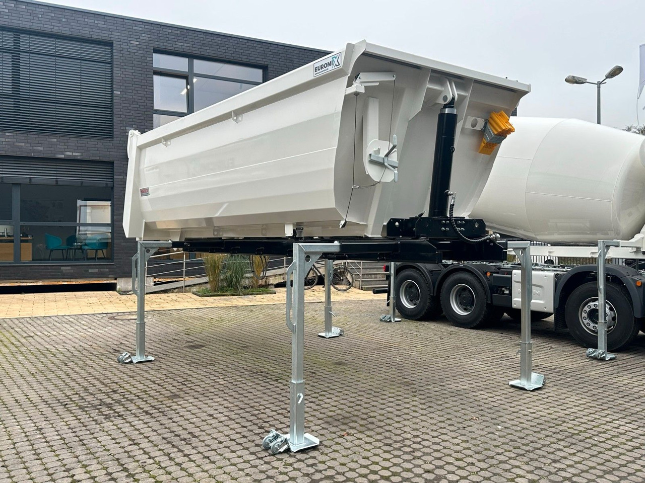 Camion malaxeur MAN TGS 41.480 8x4 WECHSELSYSTEM KIPPER+MISCHER: photos 26