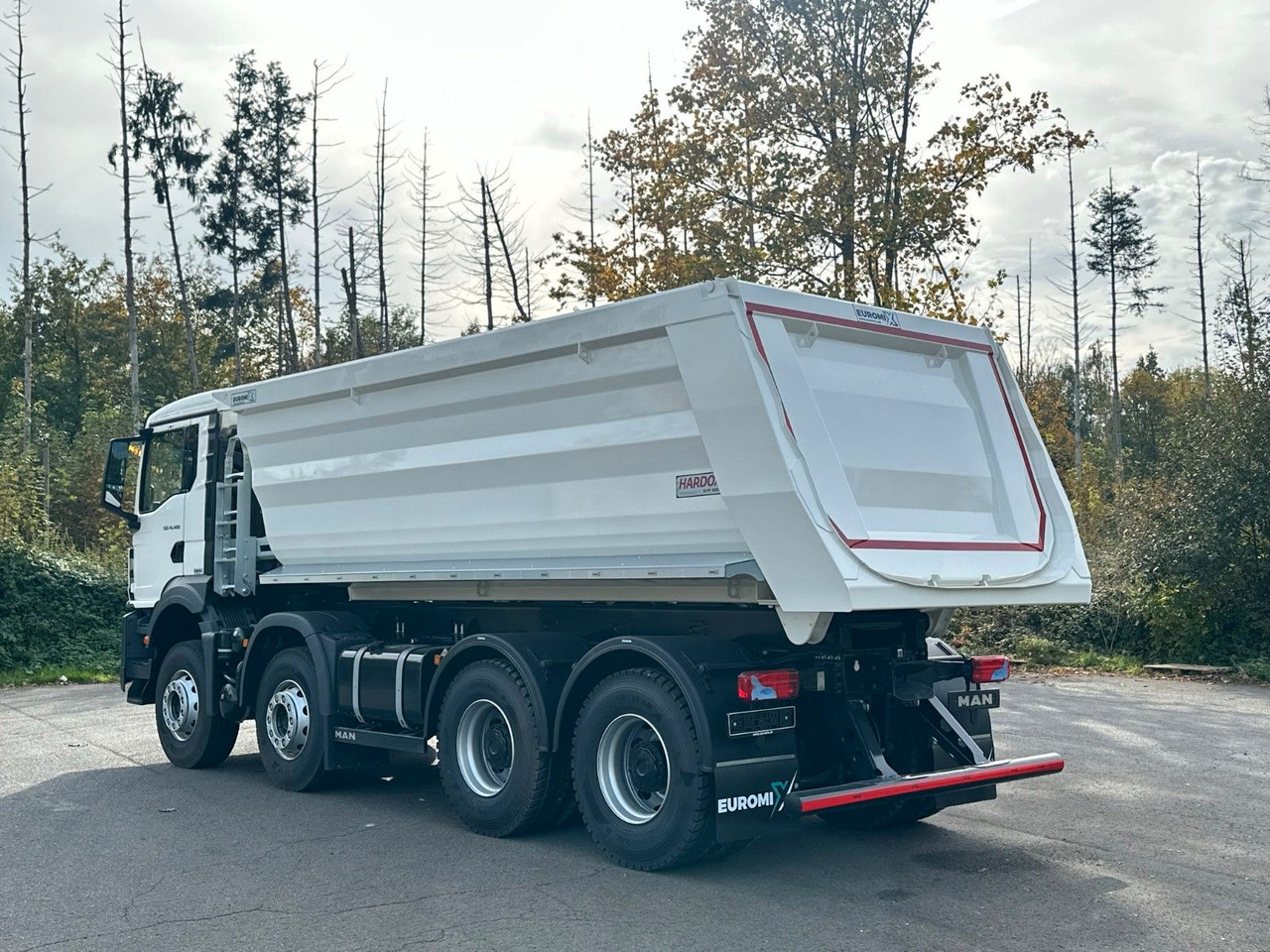 MAN TGS 41.480 BB 8X4 Euromix Mulden Kipper HARDOX - Camion benne: photos 4 MAN TGS 41.480 BB 8X4 Euromix Mulden Kipper HARDOX - Camion benne: photos 4