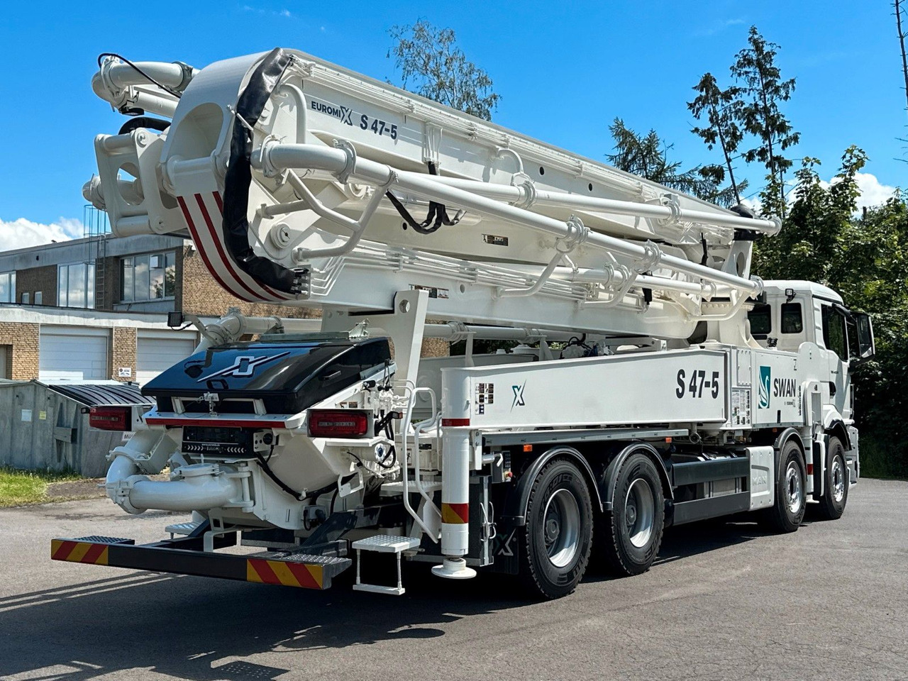 MAN TGS 41.520 8x4 SWAN TSP 47-5 160RZ ( 47m ) - Camion pompe: photos 5 MAN TGS 41.520 8x4 SWAN TSP 47-5 160RZ ( 47m ) - Camion pompe: photos 5