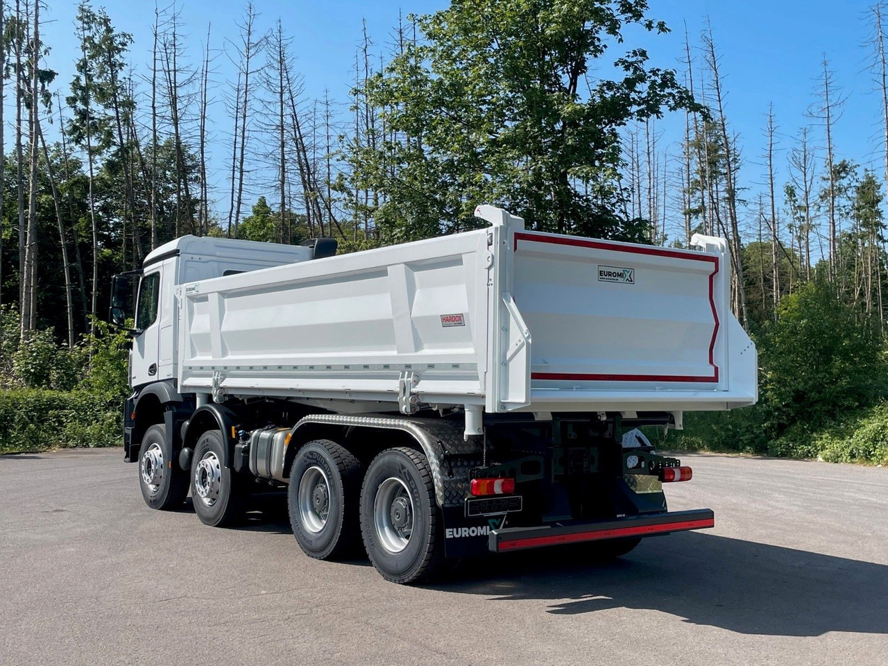 Mercedes-Benz 4145 8X4 Euromix EMT 3-Seiten-Kipper - Camion benne: photos 3 Mercedes-Benz 4145 8X4 Euromix EMT 3-Seiten-Kipper - Camion benne: photos 3