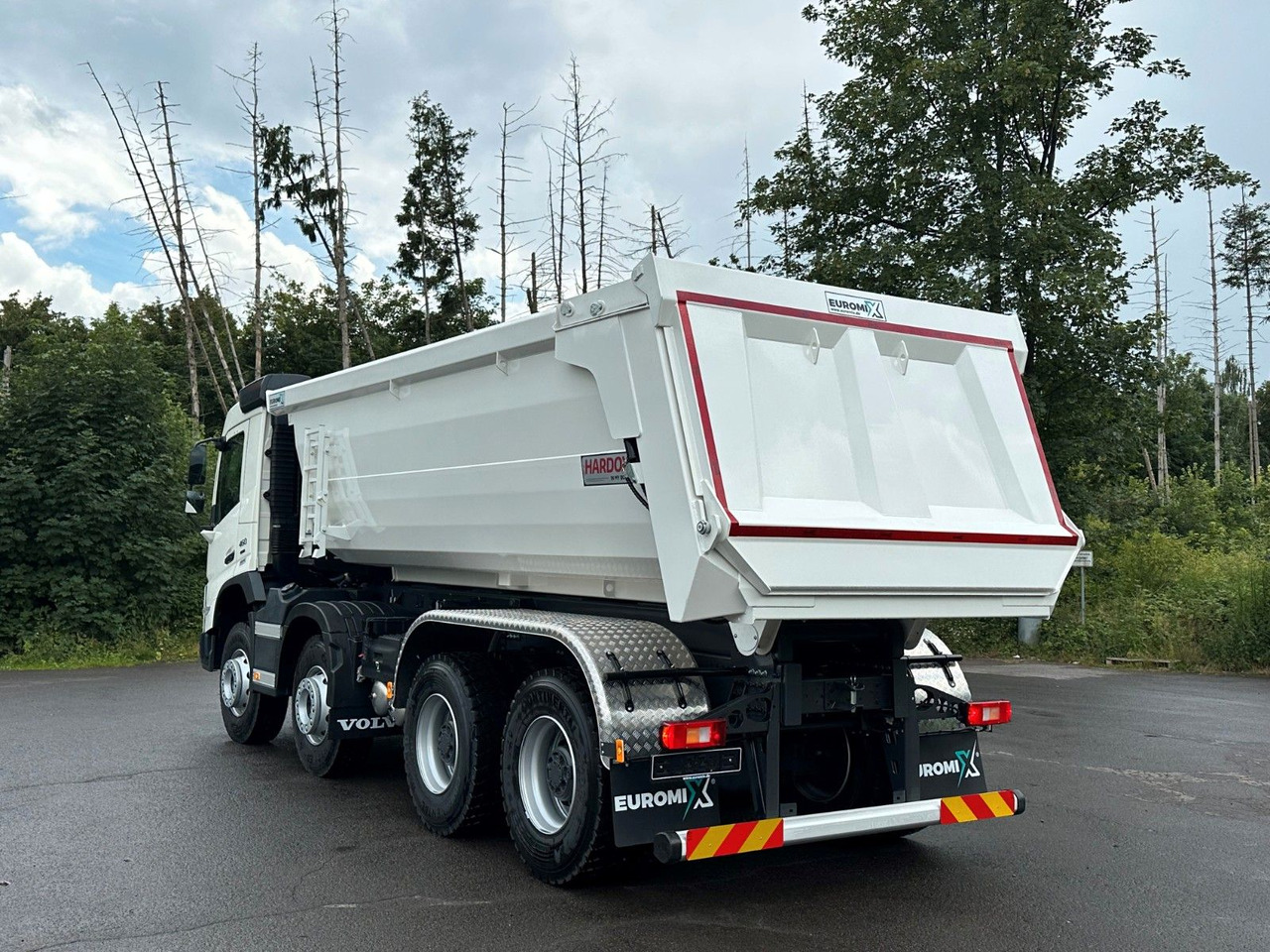 Volvo FMX 460 8x4 EuromixMTP EMK 20m³ Mulden Kipper - Camion benne: photos 4 Volvo FMX 460 8x4 EuromixMTP EMK 20m³ Mulden Kipper - Camion benne: photos 4