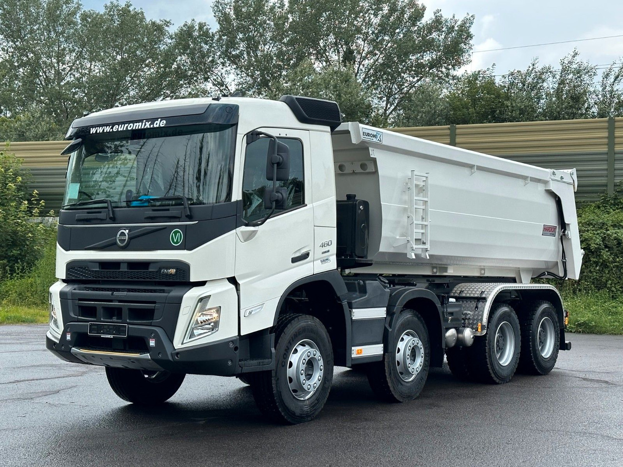Volvo FMX 460 8x4 EuromixMTP EMK 20m³ Mulden Kipper - Camion benne: photos 1 Volvo FMX 460 8x4 EuromixMTP EMK 20m³ Mulden Kipper - Camion benne: photos 1