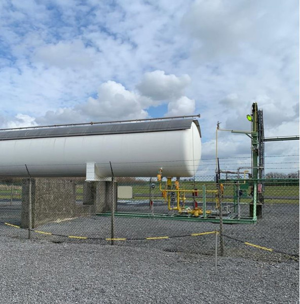 200m3 stationary gastank Gas, LPG, GPL, GAZ, Propane with Sun roof and appendages Used Tank ID 1.209 - Cuve de stockage: photos 4 200m3 stationary gastank Gas, LPG, GPL, GAZ, Propane with Sun roof and appendages Used Tank ID 1.209 - Cuve de stockage: photos 4