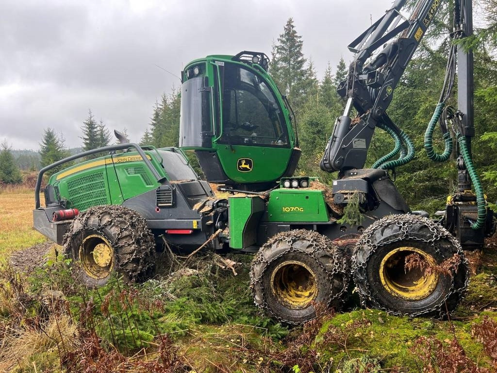 John Deere 1070G - Abatteuse: photos 3 John Deere 1070G - Abatteuse: photos 3