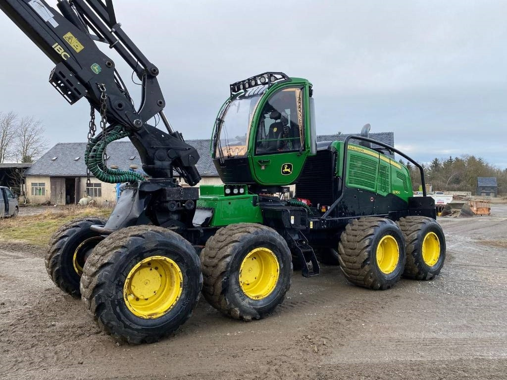 John Deere 1270 G - Abatteuse: photos 1 John Deere 1270 G - Abatteuse: photos 1