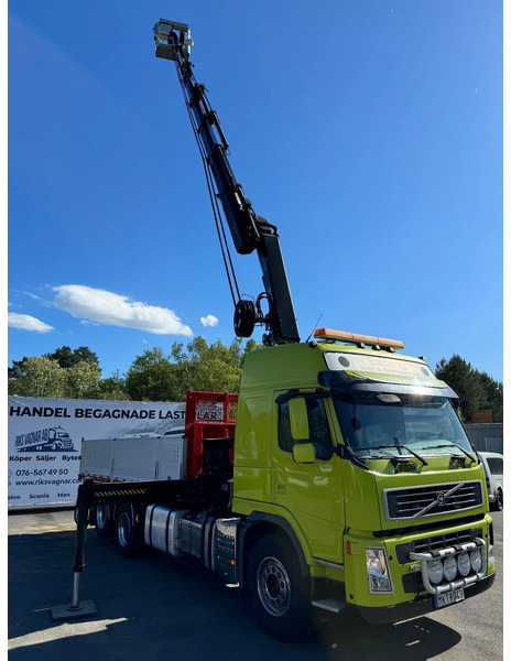 Volvo 6x2, Skylift-truck with Tipper & Bucket, 2009 - Camion, Camion grue: photos 3 Volvo 6x2, Skylift-truck with Tipper & Bucket, 2009 - Camion, Camion grue: photos 3