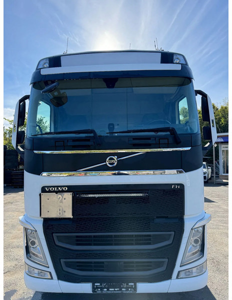 Volvo FH 540 Chassi (former Tank-truck), ADR, Hydraulics, FR: 2020 - Châssis cabine: photos 2 Volvo FH 540 Chassi (former Tank-truck), ADR, Hydraulics, FR: 2020 - Châssis cabine: photos 2