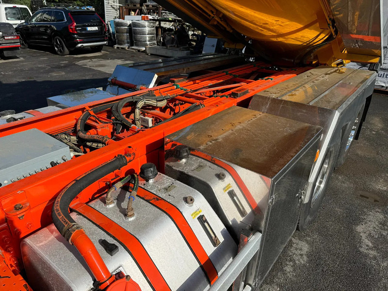 Volvo FMX 450 Combi Vacuum/Pressure 14m3 (1,5 + 12,5m3), 2017 - Camion vidangeur: photos 4 Volvo FMX 450 Combi Vacuum/Pressure 14m3 (1,5 + 12,5m3), 2017 - Camion vidangeur: photos 4