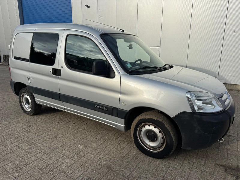 Citroën Berlingo **AIRCO-EURO4** - Fourgonnette: photos 3 Citroën Berlingo **AIRCO-EURO4** - Fourgonnette: photos 3