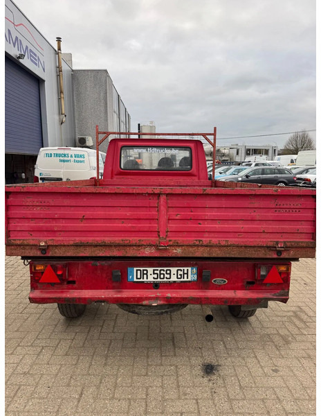 Utilitaire plateau Ford Transit **FRENCH ORIGIN-DIESEL**: photos 5