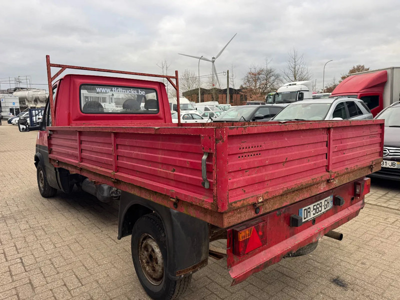 Utilitaire plateau Ford Transit **FRENCH ORIGIN-DIESEL**: photos 6