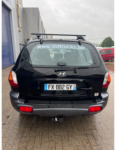 Hyundai Santa Fe **2.0CRDI-4WD-AIRCO-CLIME** - Voiture: photos 5 Hyundai Santa Fe **2.0CRDI-4WD-AIRCO-CLIME** - Voiture: photos 5