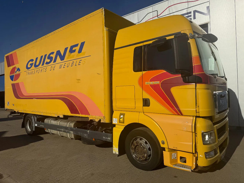 MAN TGX 18.400 **FRENCH TRUCK** - Camion fourgon: photos 1 MAN TGX 18.400 **FRENCH TRUCK** - Camion fourgon: photos 1
