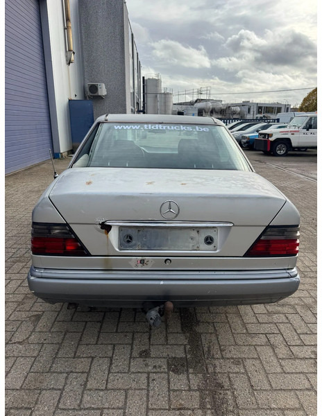 Mercedes-Benz 200-serie **W124-BELGIAN CAR** - Berline: photos 5 Mercedes-Benz 200-serie **W124-BELGIAN CAR** - Berline: photos 5