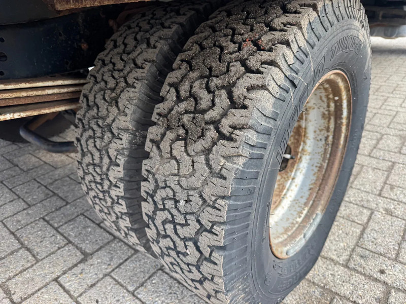 Mercedes-Benz **611D-FRENCH ORIGIN** - Camion à rideaux coulissants: photos 5 Mercedes-Benz **611D-FRENCH ORIGIN** - Camion à rideaux coulissants: photos 5