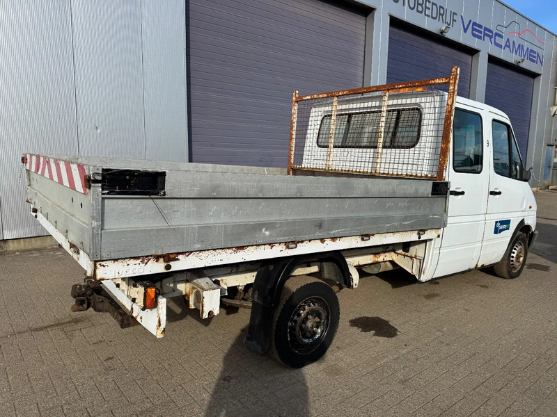 Mercedes-Benz Sprinter **212D-5CYL-BELGIAN VAN-AIRCO** - Utilitaire plateau, Utilitaire double cabine: photos 5 Mercedes-Benz Sprinter **212D-5CYL-BELGIAN VAN-AIRCO** - Utilitaire plateau, Utilitaire double cabine: photos 5