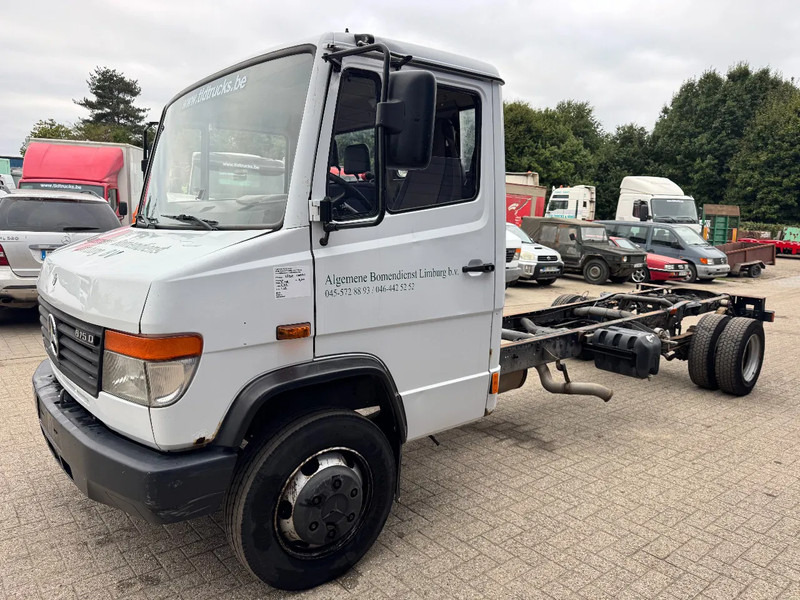 Mercedes-Benz VARIO 815D **CHASSIS-VARIO 815D** - Châssis cabine: photos 1 Mercedes-Benz VARIO 815D **CHASSIS-VARIO 815D** - Châssis cabine: photos 1