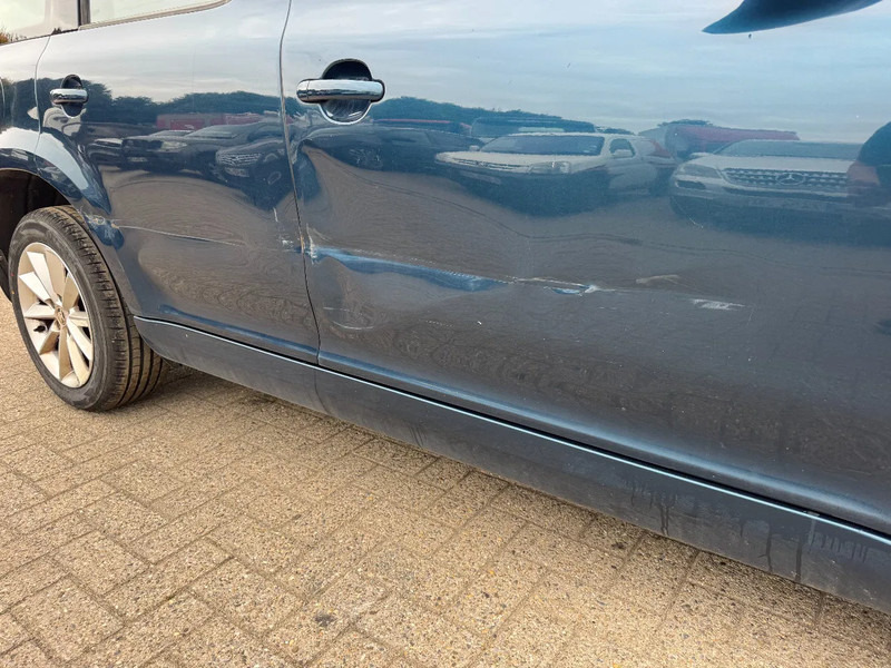 Škoda Yeti **EURO 6B-AC-BE CAR** - Voiture: photos 5 Škoda Yeti **EURO 6B-AC-BE CAR** - Voiture: photos 5