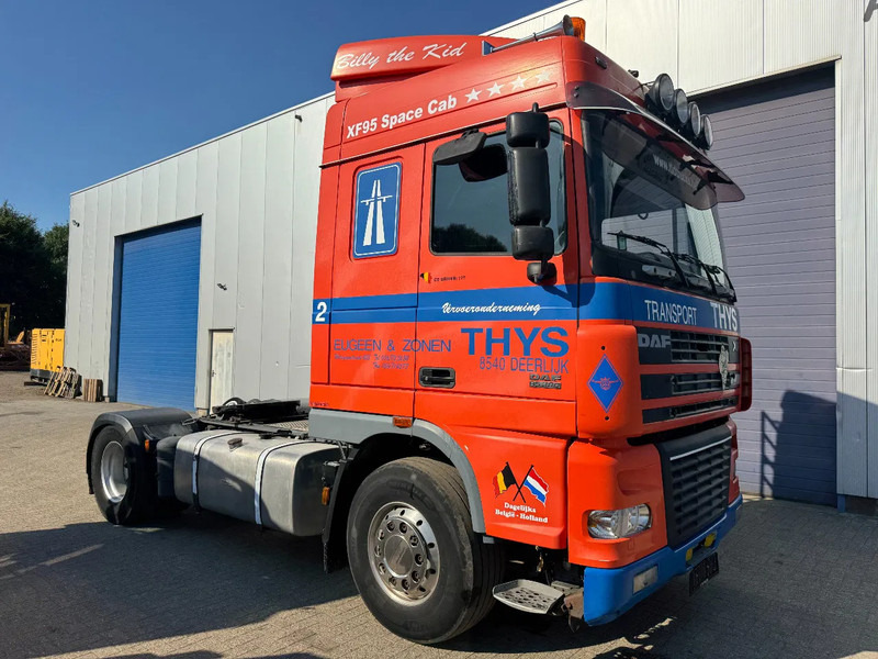 DAF XF 95.380 **EURO 3-BELGIAN TRUCK-MANUAL GEAR** - Tracteur routier: photos 1 DAF XF 95.380 **EURO 3-BELGIAN TRUCK-MANUAL GEAR** - Tracteur routier: photos 1