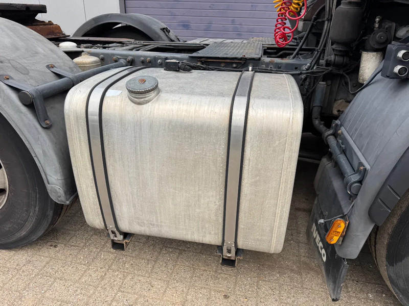 Iveco Stralis 560 **EURO5-325000KM-BELGIAN TRUCK** - Tracteur routier: photos 4 Iveco Stralis 560 **EURO5-325000KM-BELGIAN TRUCK** - Tracteur routier: photos 4