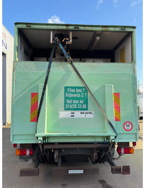 Volvo FL 180 **GENERATOR 100Kva MERCEDES V6** - Camion fourgon: photos 5 Volvo FL 180 **GENERATOR 100Kva MERCEDES V6** - Camion fourgon: photos 5