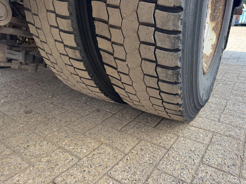 Camion fourgon Volvo FL 240 **EURO 4-MANUAL GEARBOX**: photos 13 Camion fourgon Volvo FL 240 **EURO 4-MANUAL GEARBOX**: photos 13