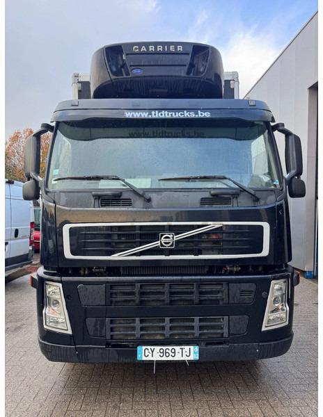 Volvo FM 9 **FRENCH TRUCK-FRIGO-COLDROOM** - Camion frigorifique: photos 2 Volvo FM 9 **FRENCH TRUCK-FRIGO-COLDROOM** - Camion frigorifique: photos 2