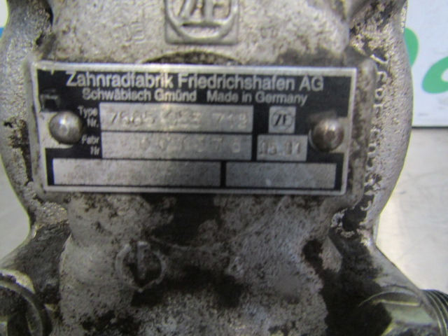 CUMMINS 6 CTA C SERIES POWER STEERING PUMP - Commande de gouvernail pour Camion: photos 2 CUMMINS 6 CTA C SERIES POWER STEERING PUMP - Commande de gouvernail pour Camion: photos 2